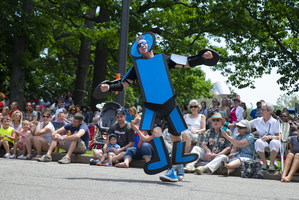 Parade the Circle 2016