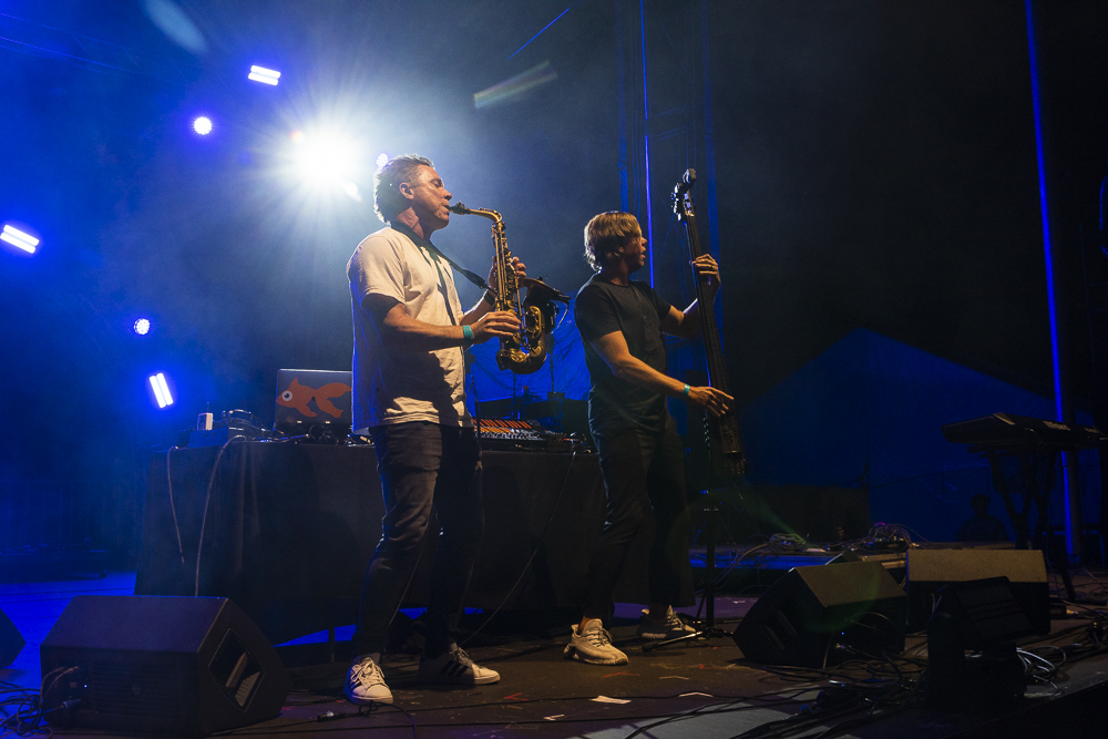 GoldFish and Cat Dealers performs at CMA Solstice 2023