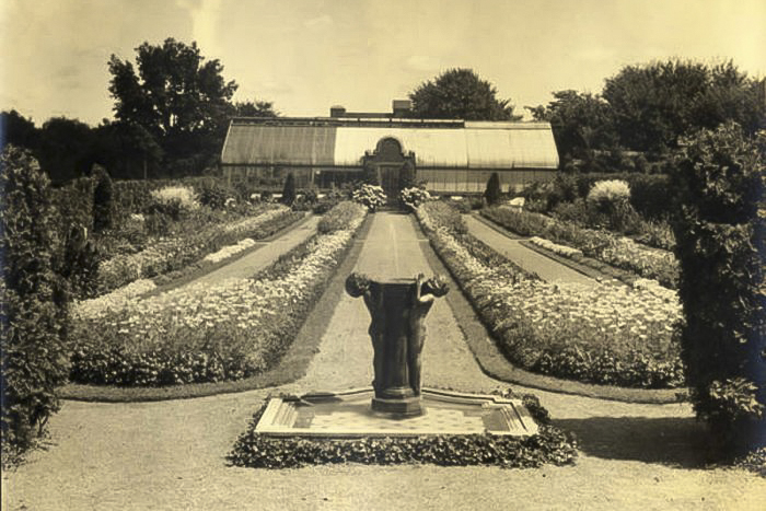 Formal Garden with greenhouse at Glen Allen , around 1920