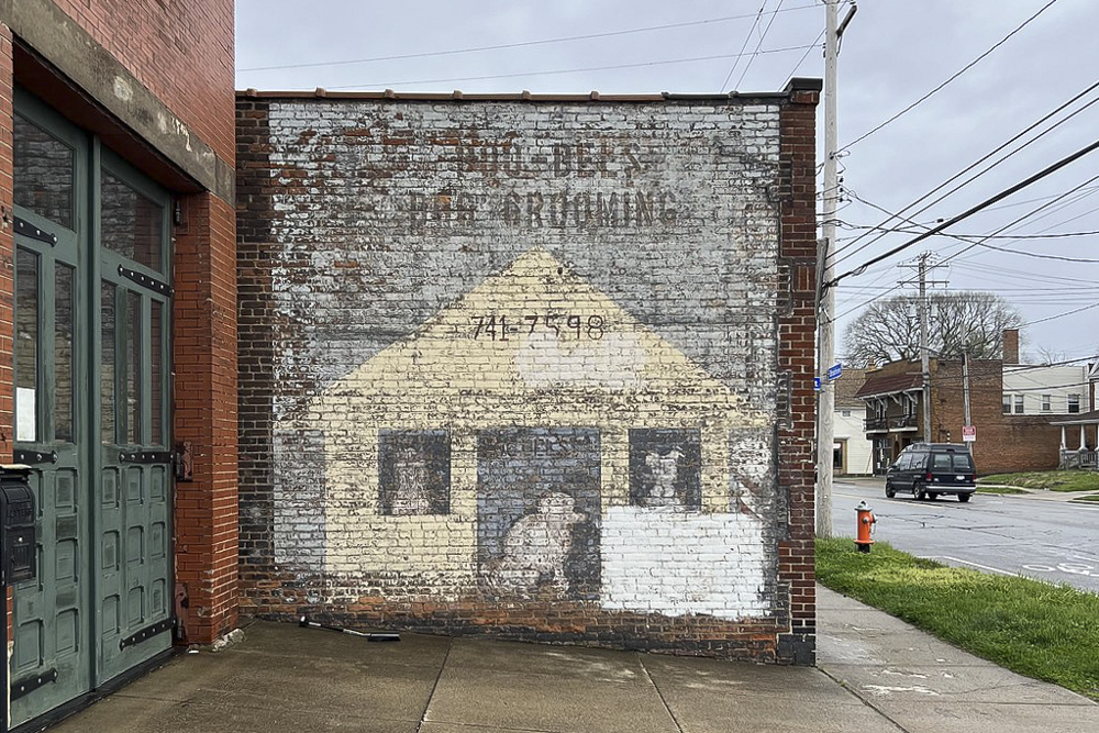Old Cleveland Fire Station 37 - 2314 Broadview Rd