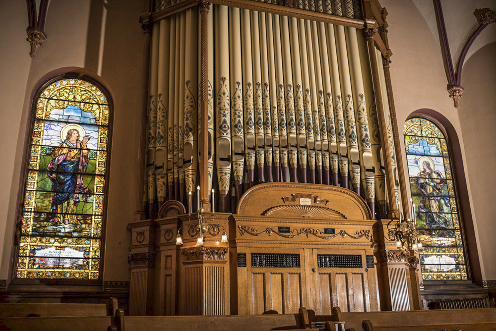 Farrand and Votey Organ