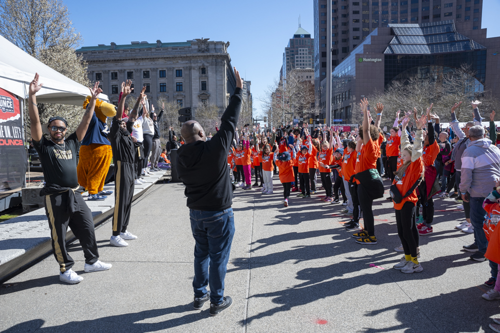 Women’s Final Four - Bounce
