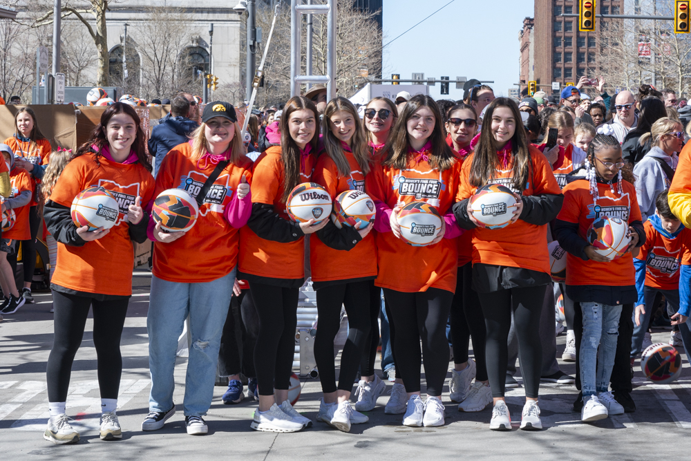 Women’s Final Four - Bounce