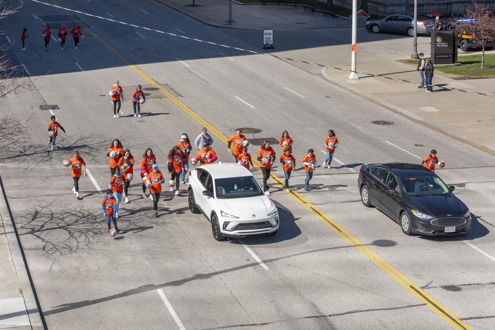 Women’s Final Four - Bounce