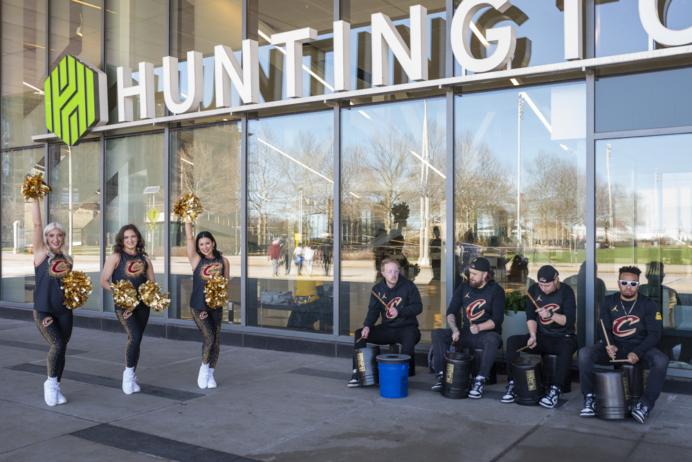 Women’s Final Four - Bounce