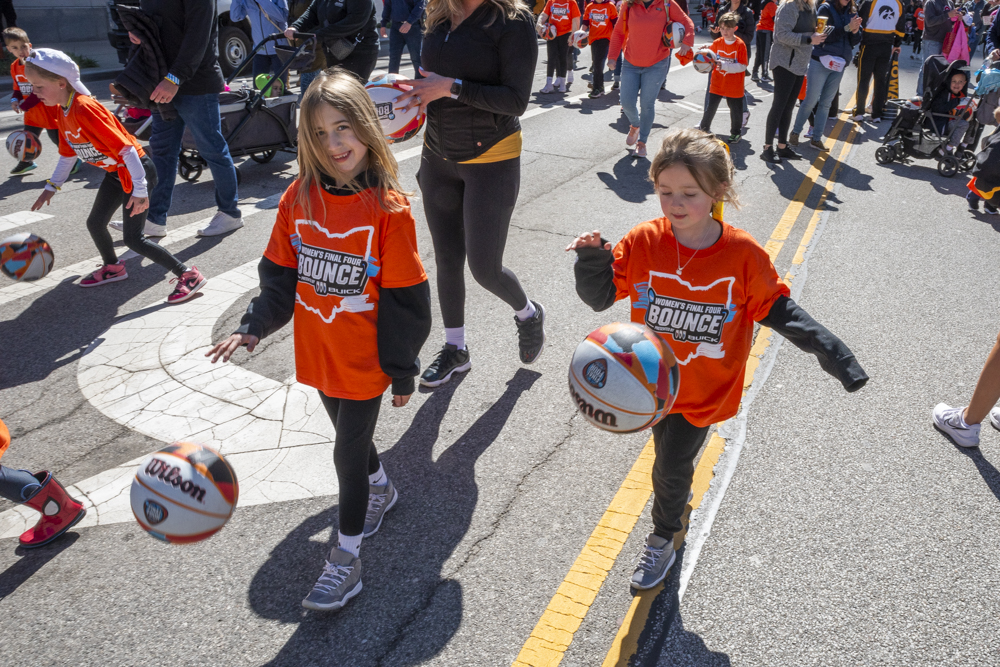 Women’s Final Four - Bounce