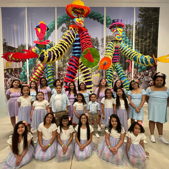 Julia de Burgos Cultural Arts Center’s Latin Social Dance Group