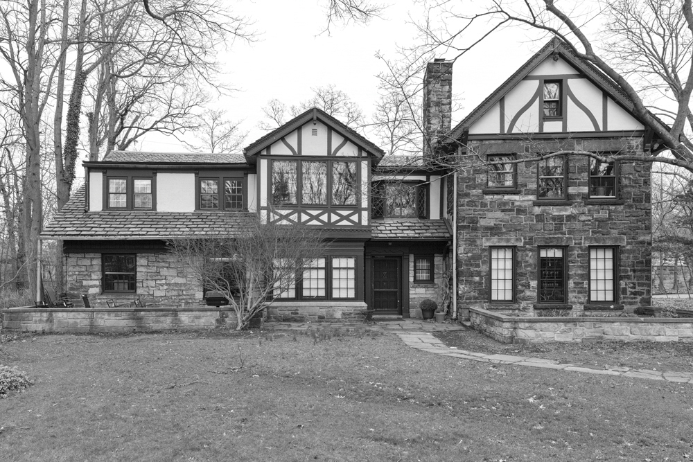 Van Sweringen Gatehouse