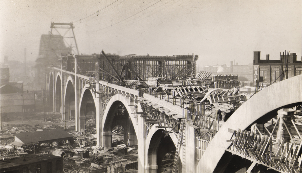 Veterans Memorial Bridge under construction, ca. 1915