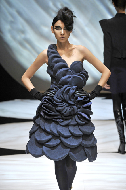 Evening Dress, Fall 2008 - Lie Sangbong