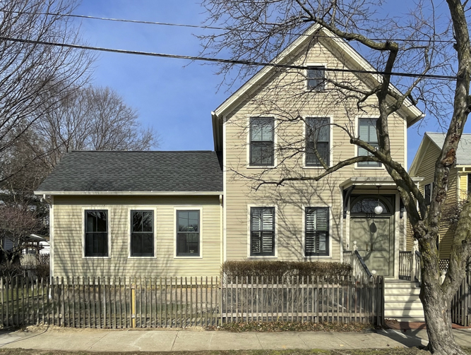 Thomas-Oliver Residence in Cleveland