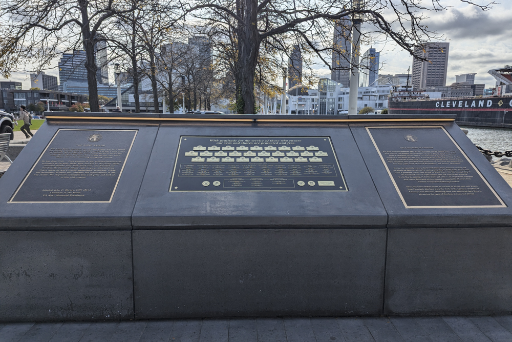 Honor & Memorial Wall at Lone Sailor Plaza