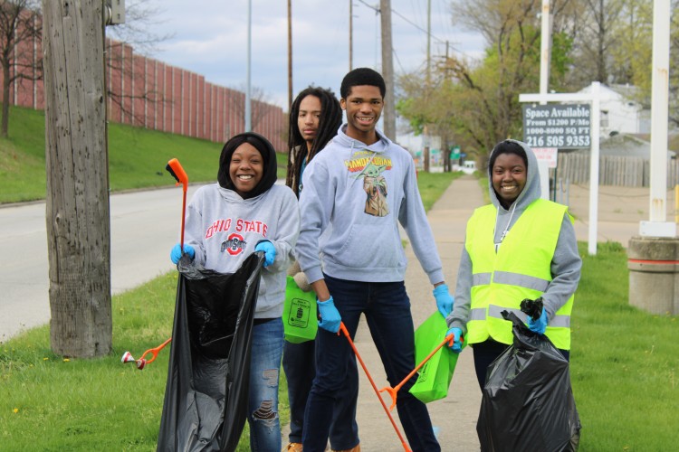 Volunteers at the Big Clean