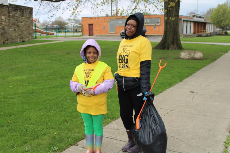 The Big Clean volunteers