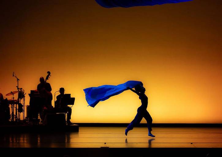 DANCECleveland's presentation of Dianne McIntyre's "In the Same Tongue" at Playhouse Square.