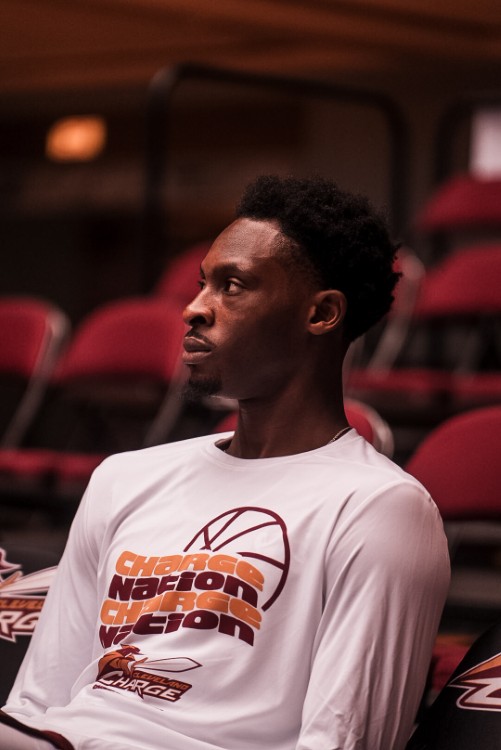 Charge forward Warith Alatishe