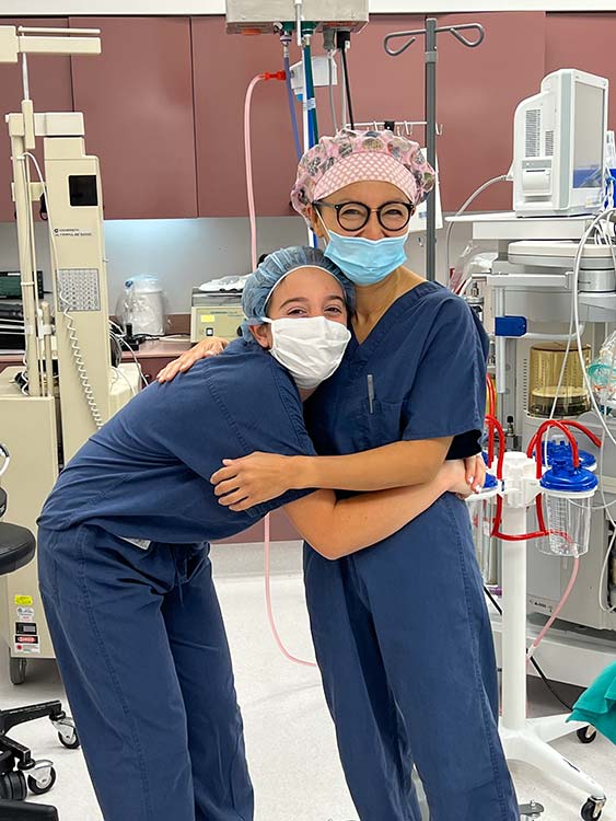 Ava Zweig is mentored in the operating room by Dr. Diana Ponsky