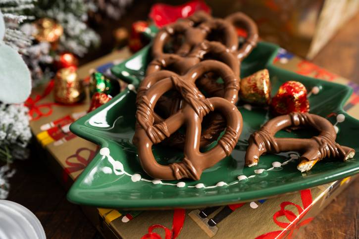 Mslley' chocolate covered pretzels