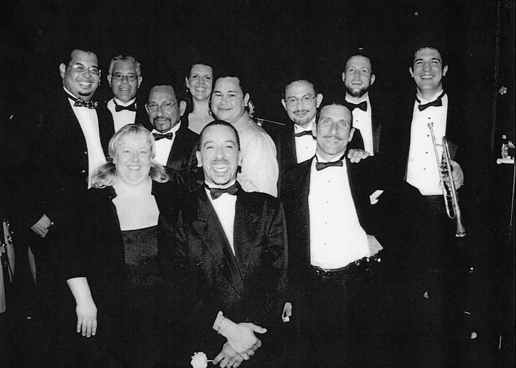 Sammy DeLeon y su Orquestra will play at MIX Viva la Fiesta.