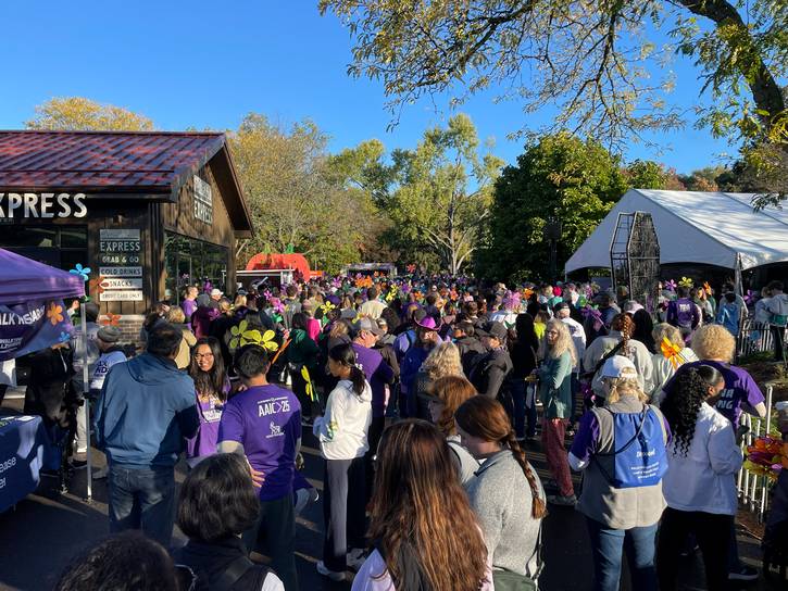 The 2025 Walk to End Alzheimer's brought 449,000 participants and 408 teams to the Cleveland Metroparks Zoo on Oct. 18.