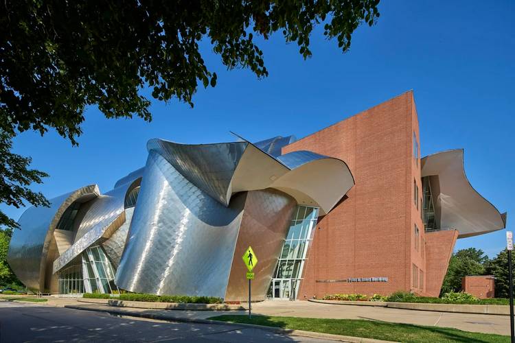 CWRU Weatherhead School of Management.