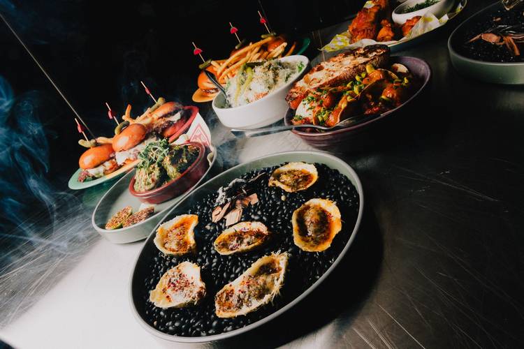 The return of Shooters on the Flats' West Bank boasts a refurbished menu.