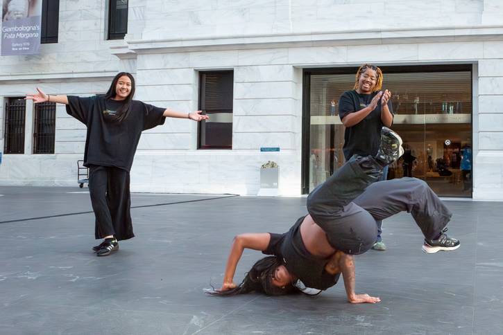 Dance Performance by 10K Movement.