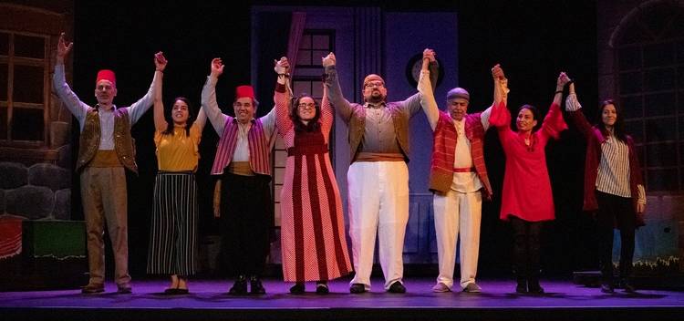 The cast of Masrah Cleveland Al-Arabi from the 2018 production of 'Dream of Home.'