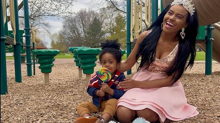 Angel R. Reed’ stars with her real-life nieces in her short film 'Star Mother.'