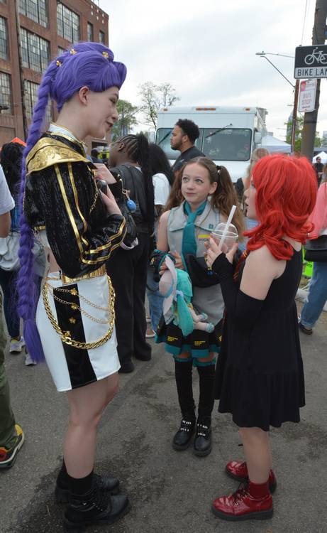 A special meeting with a KPop Demon Hunter.