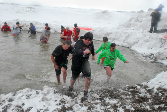 polar-plunge1.jpg
