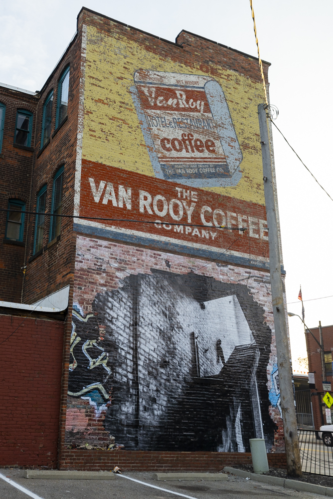 Detroit Ave near W 29th