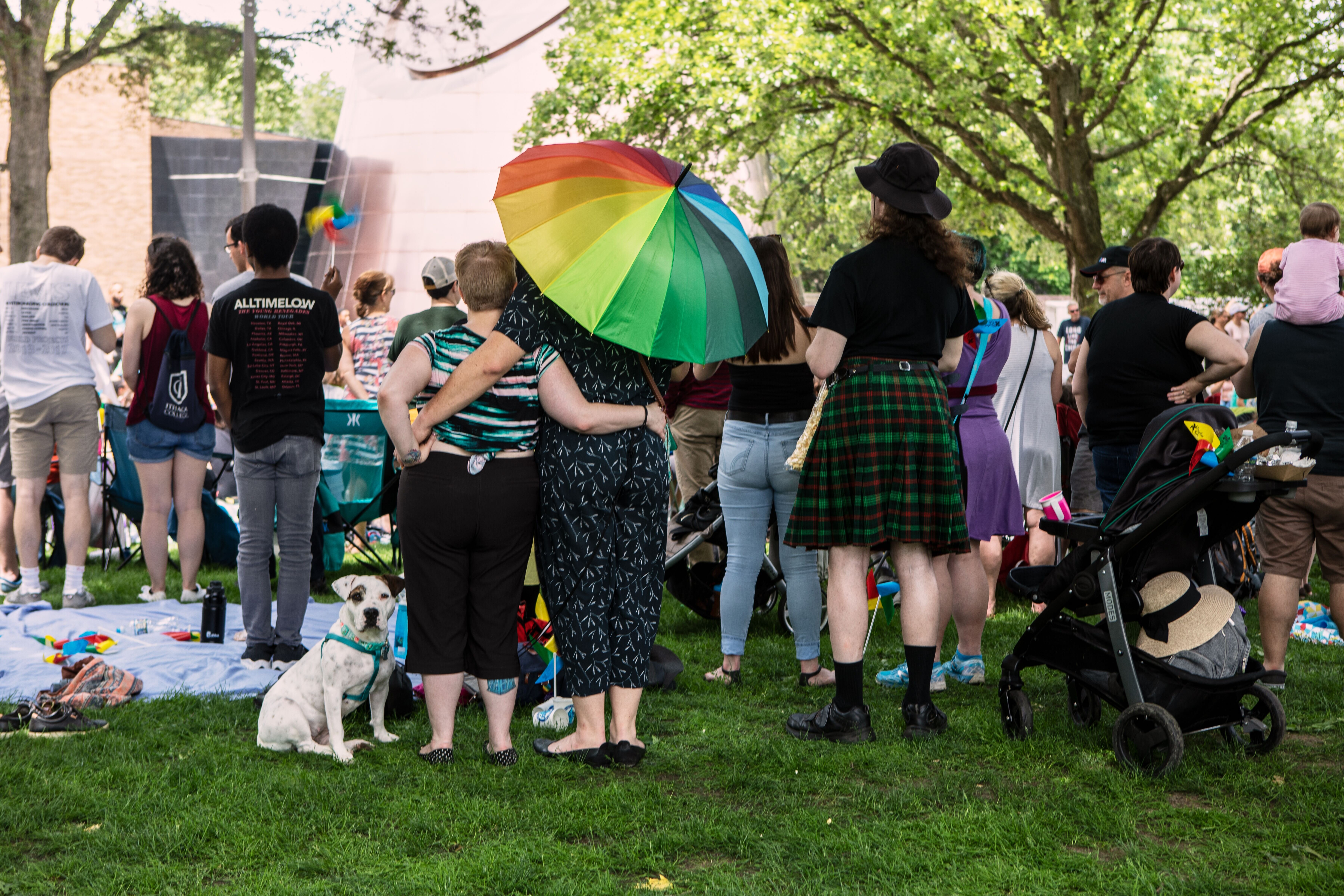 Aja Grant - Parade the Circle