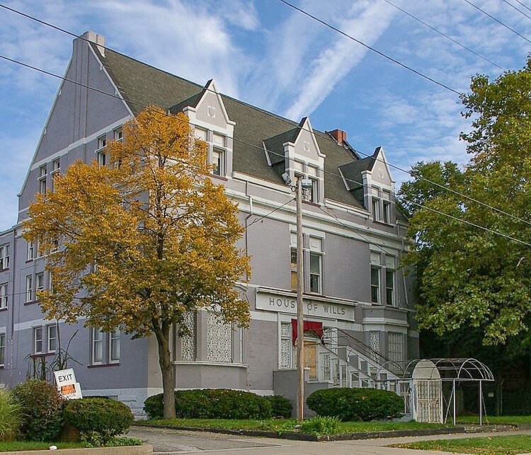 House of Wills Building taken in 2010 shows the former funeral home after five years of abandonment.